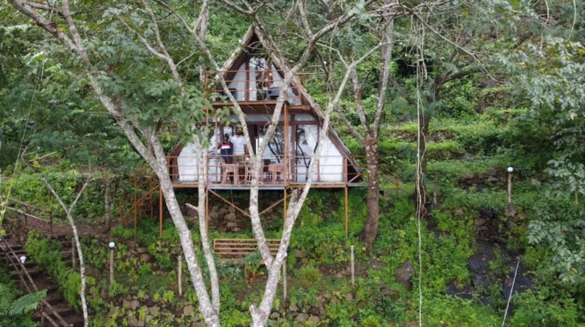 Sunset Valley Kerala Pool Resort - Serene Natural Forest Cottage Stay In Idukki With Sunrise & Sunset Panoramas, Natural Streams & Tranquil Summer Evenings Pīrmed 外观 照片